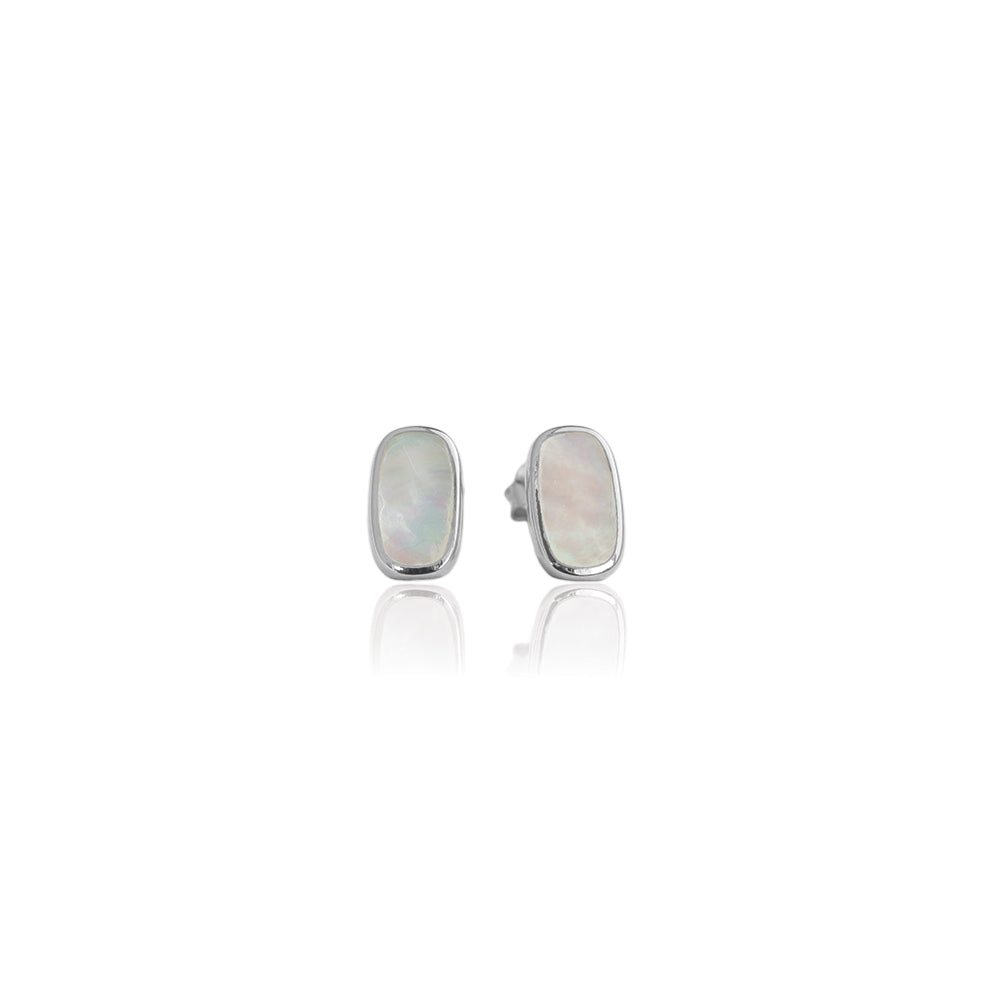 Coastal Pearl Studs (Radiance)