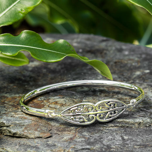 Family Whānau Bangle (Together Strong)
