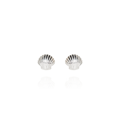 Mini Scallop Studs (Iconic)