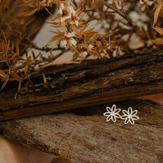 Daisy Studs (Friendship Token)