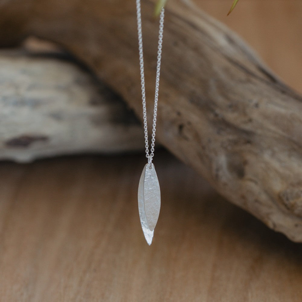 Kauri Leaves Jewellery Set