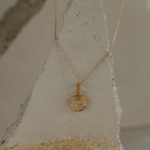 Ocean Wave Coin Pendant Charm (Confident) - Gold