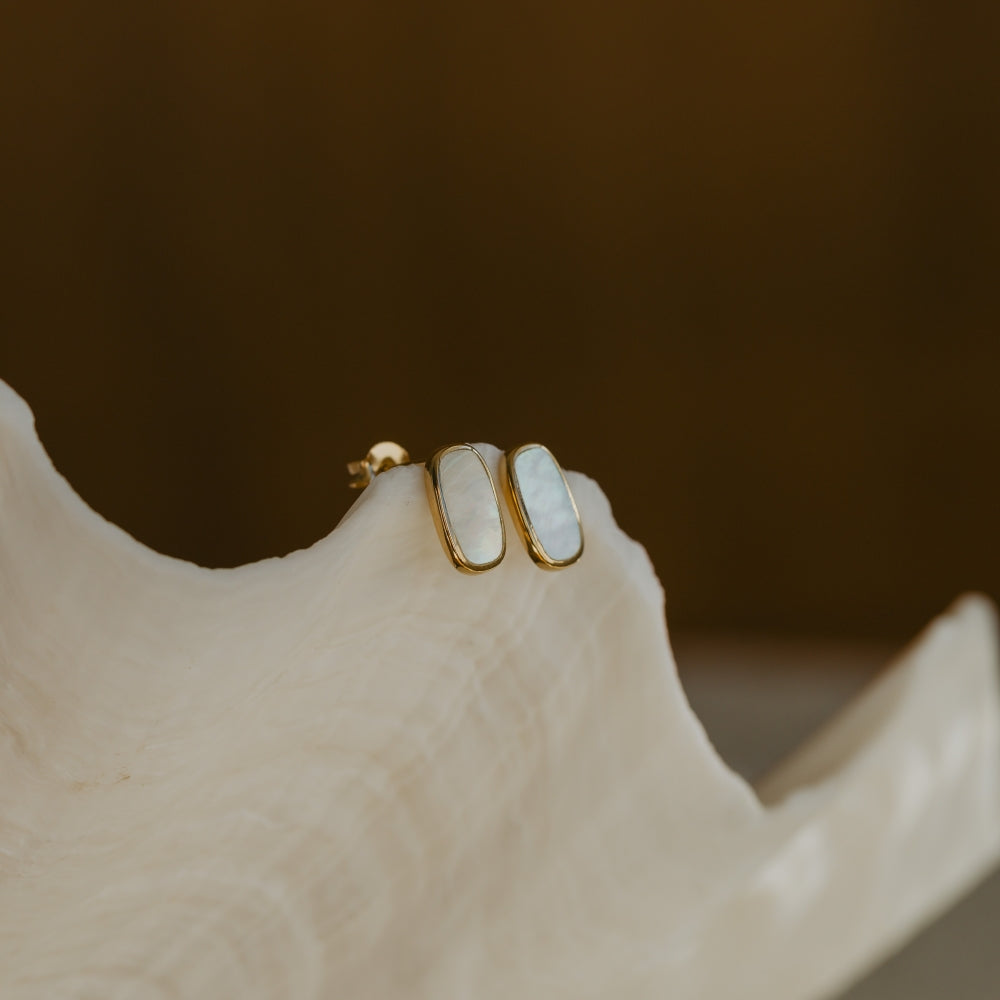 Coastal Pearl Studs (Radiance) - Gold