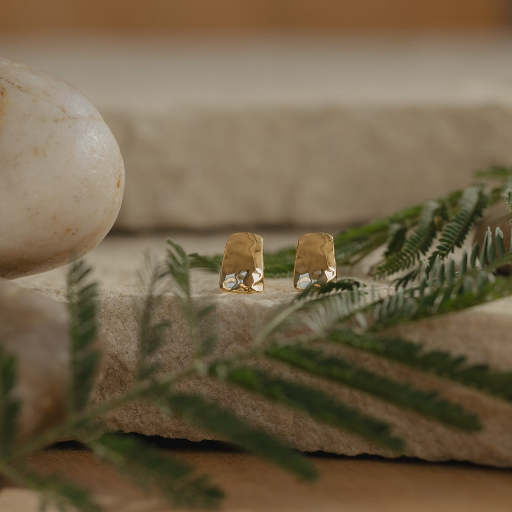 Pebble Studs (Ripple) - Gold