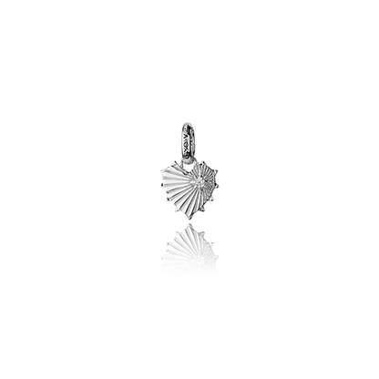 Radiant Heart Pendant Charm (Love)