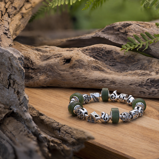 Pounamu Signature Bracelet