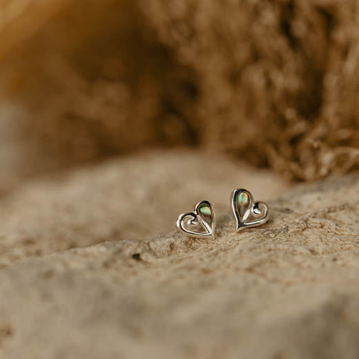 Mini Pāua Heart Studs (Treasured)