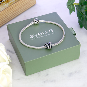Evolve sterling silver charm bracelet gift set heart black charm