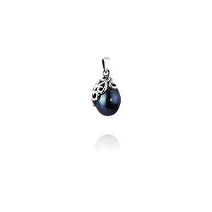 Sterling silver necklace pendant featuring a night blue pearl, from Evolve Inspired Jewellery